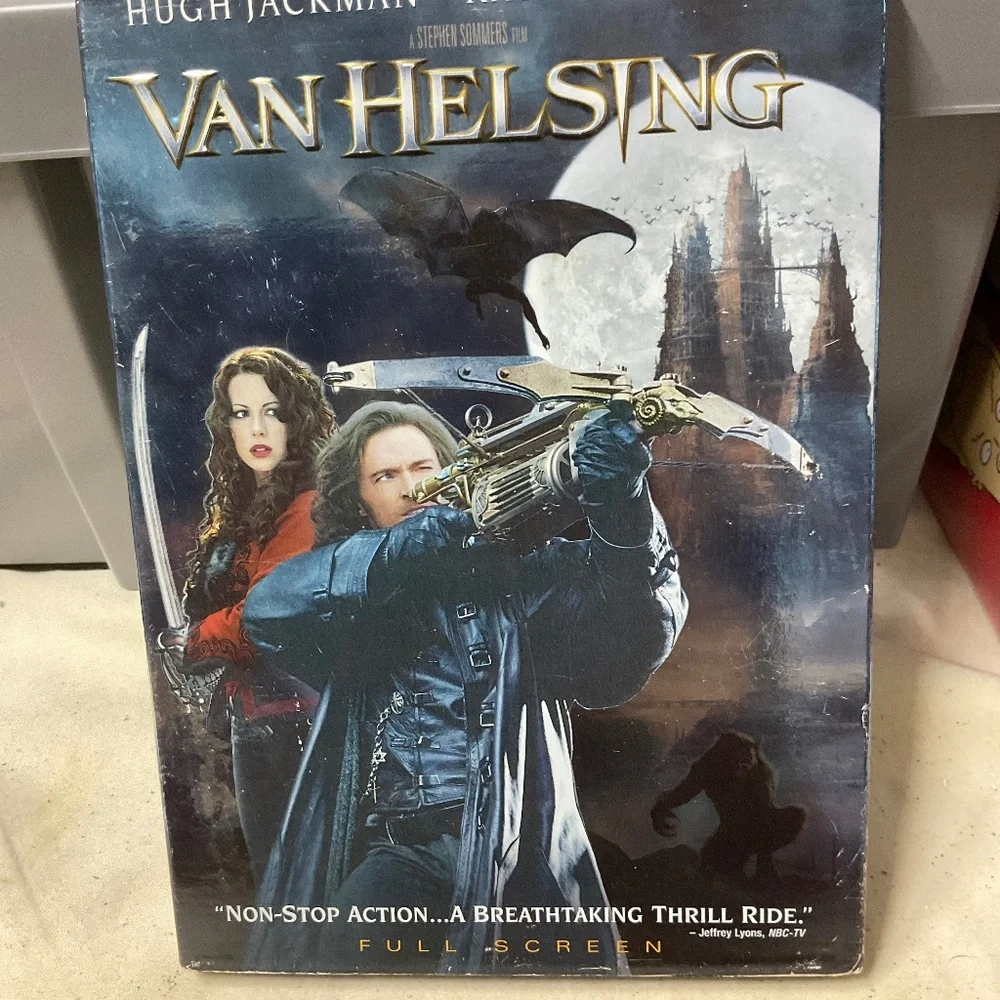 DVD- Van Helsing.  V169